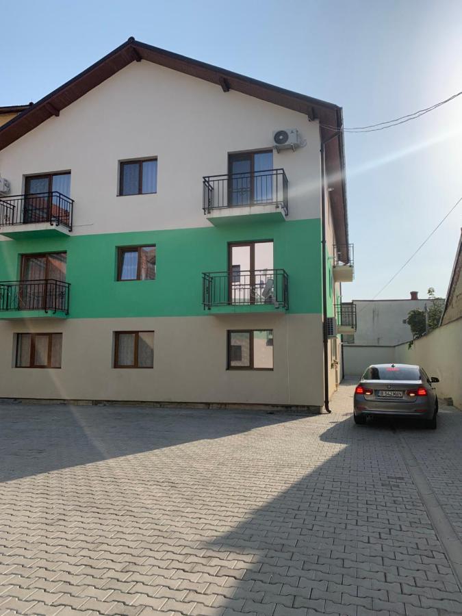 Ap Studio Caransebeş Extérieur photo